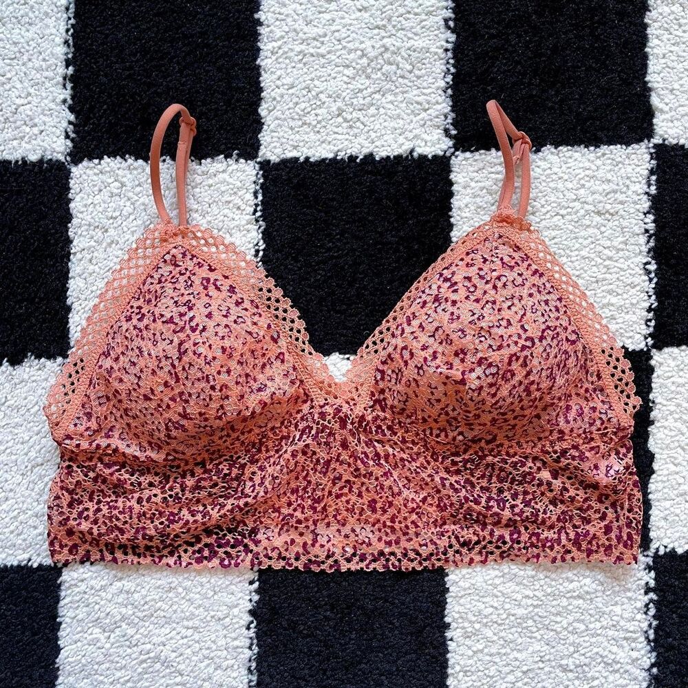 Victoria’s Secret Orange Bralette M